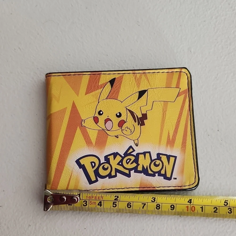 Pokeymon wallet 2011 Pikachu yellow men boys